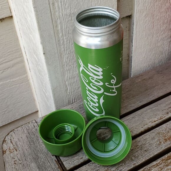 Coca-Cola Lime Green Flask 50 CL 16.9 oz. - Picture 7 of 10